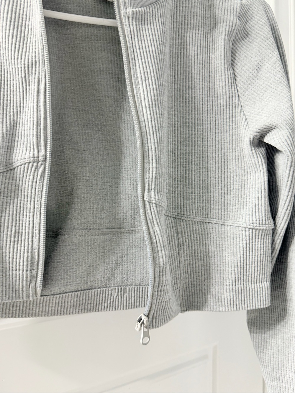 Forever 21 Light Gray Ribbed Zip-Front Jacket Set - Picture 3 of 8